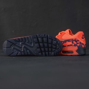 Nike - Nike Air Max 90 FB SE (Youth 6.5y)= (Women 8) from .'s closet ... Nike Shoes - Nike Air Max 90 FB SE (Youth 6.5y)= (